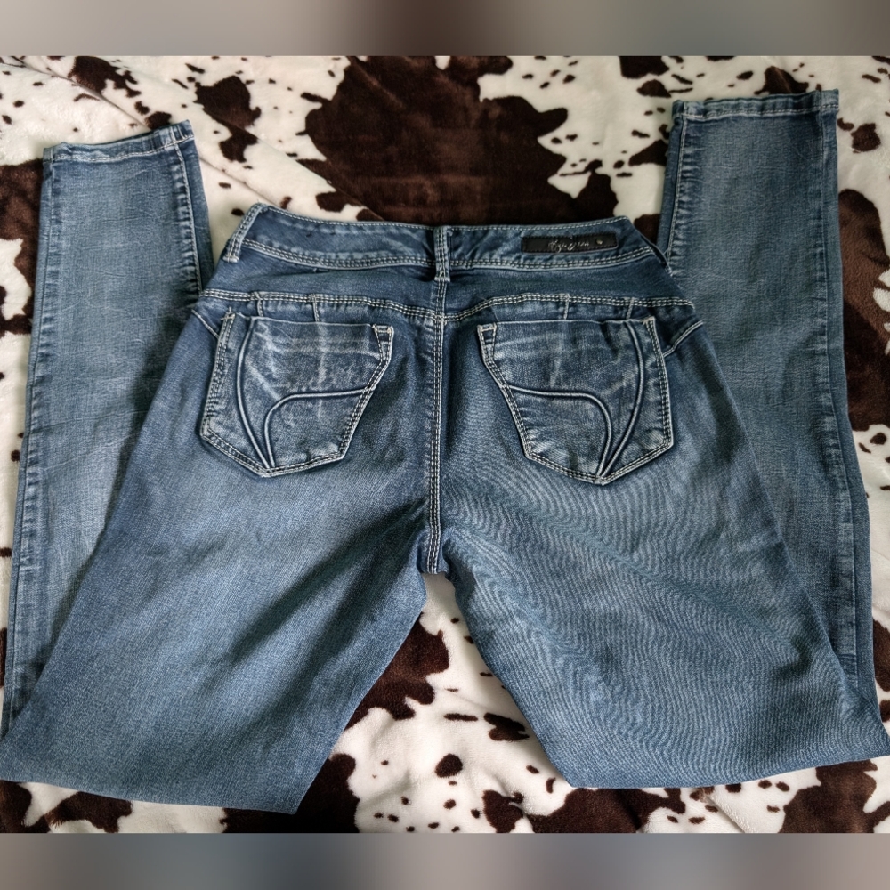 Ariya Blue Skinny Jeans!!